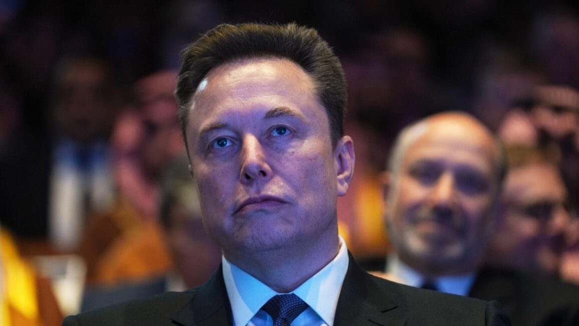 Tech-Unternehmer: Musk legt SpaceX und KI-Entwickler xAI zusammen