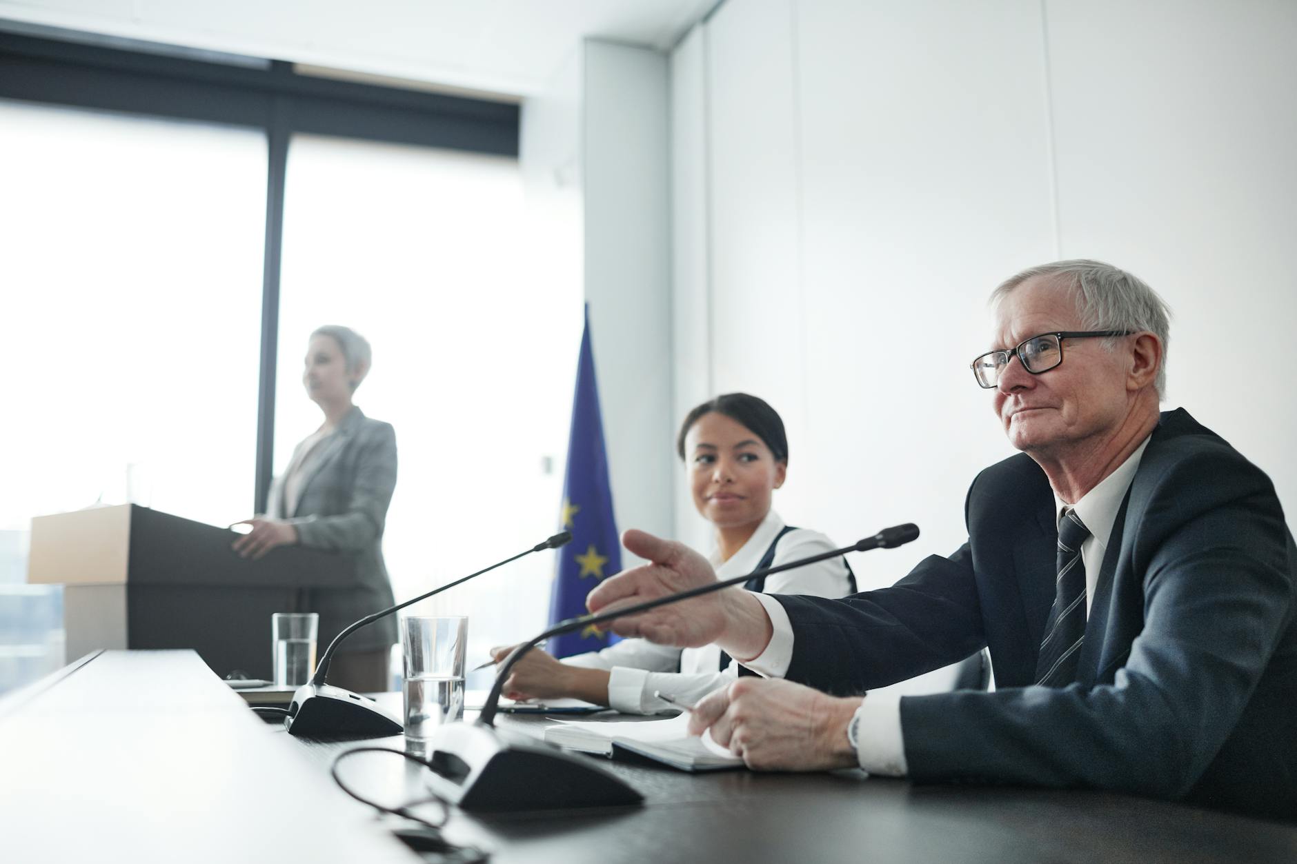Detailansicht: EU Gipfel Wettbewerbsfähigkeit