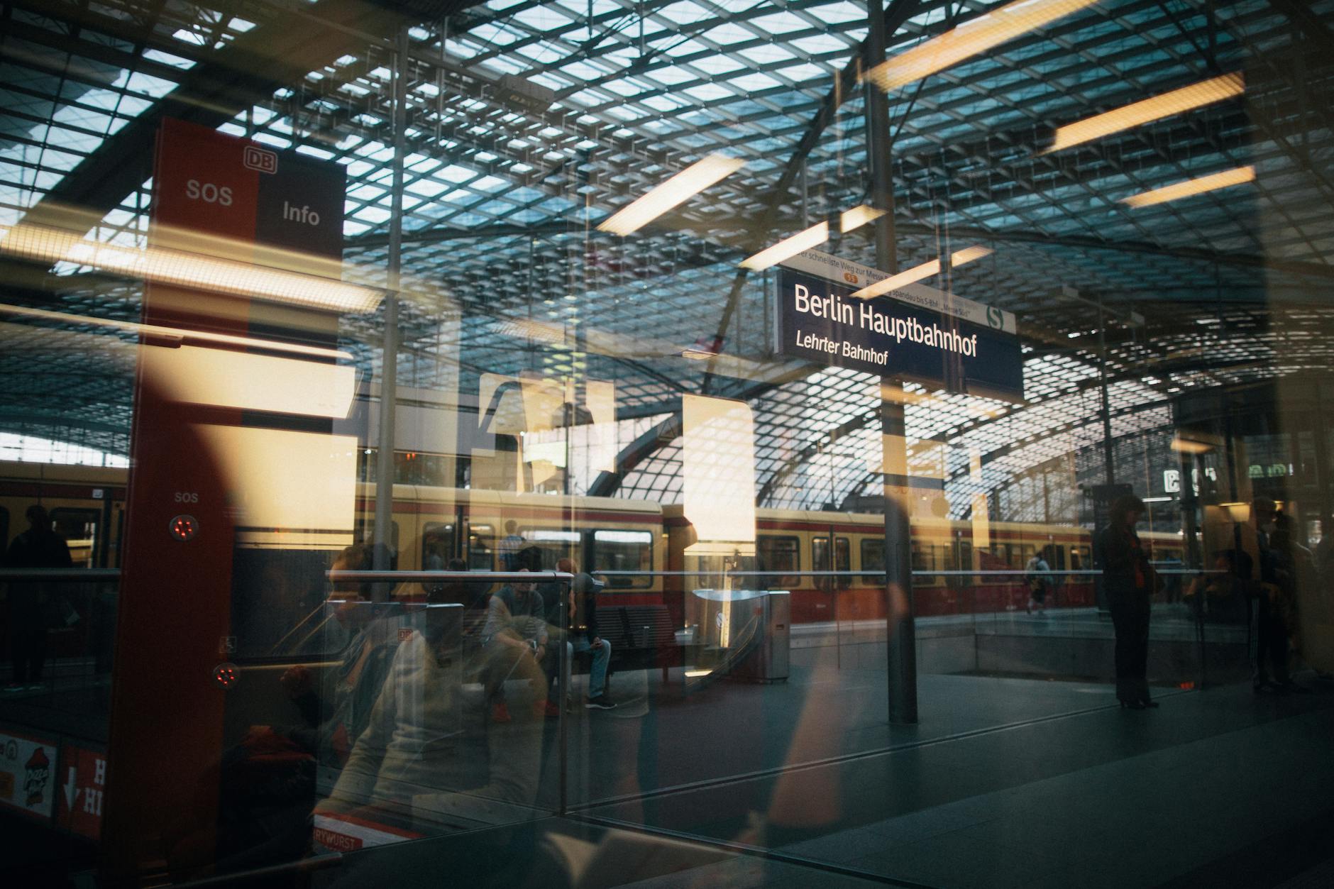 Illustration zu GDL Bahn Tarifverhandlungen
