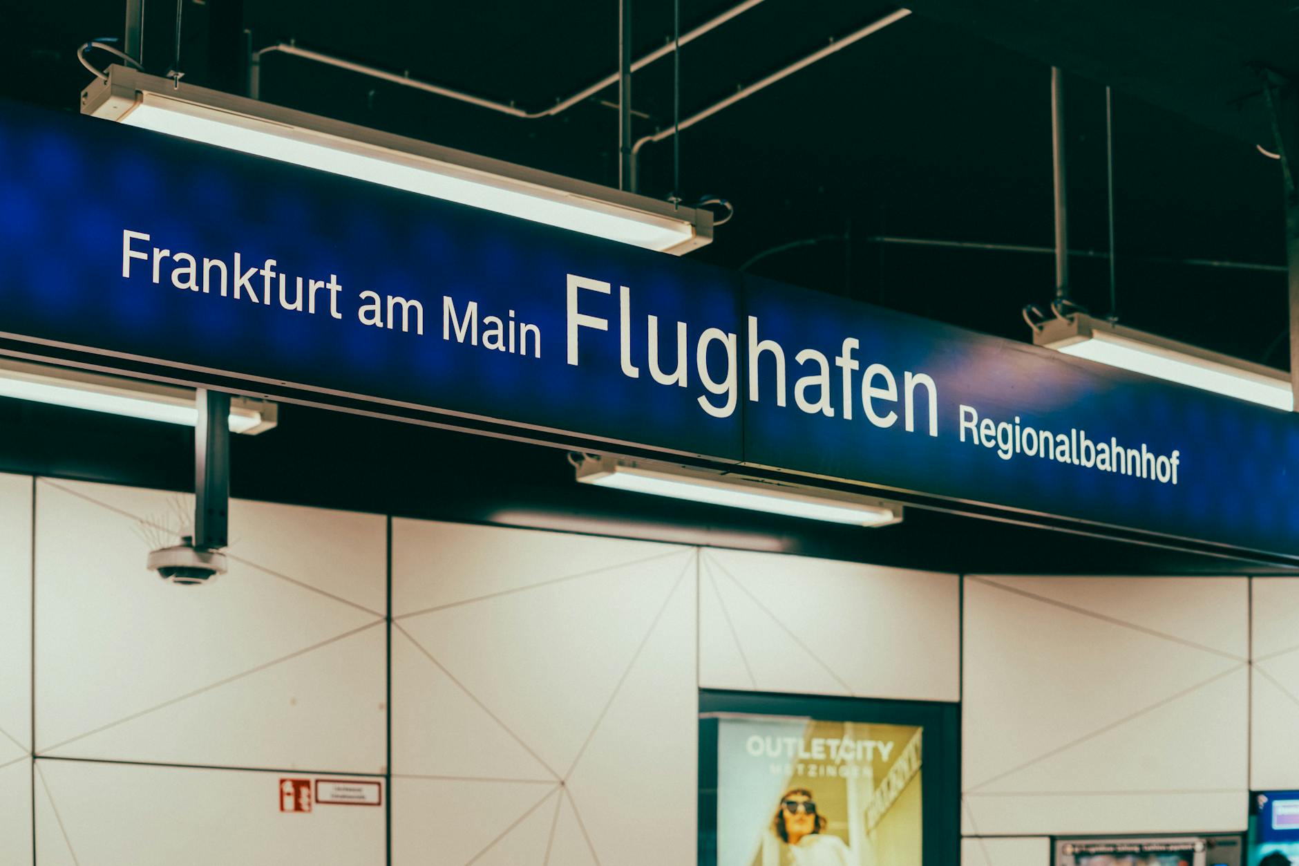 ST Helena Flughafen Gesperrt Detailansicht: ST Helena Flughafen Gesperrt