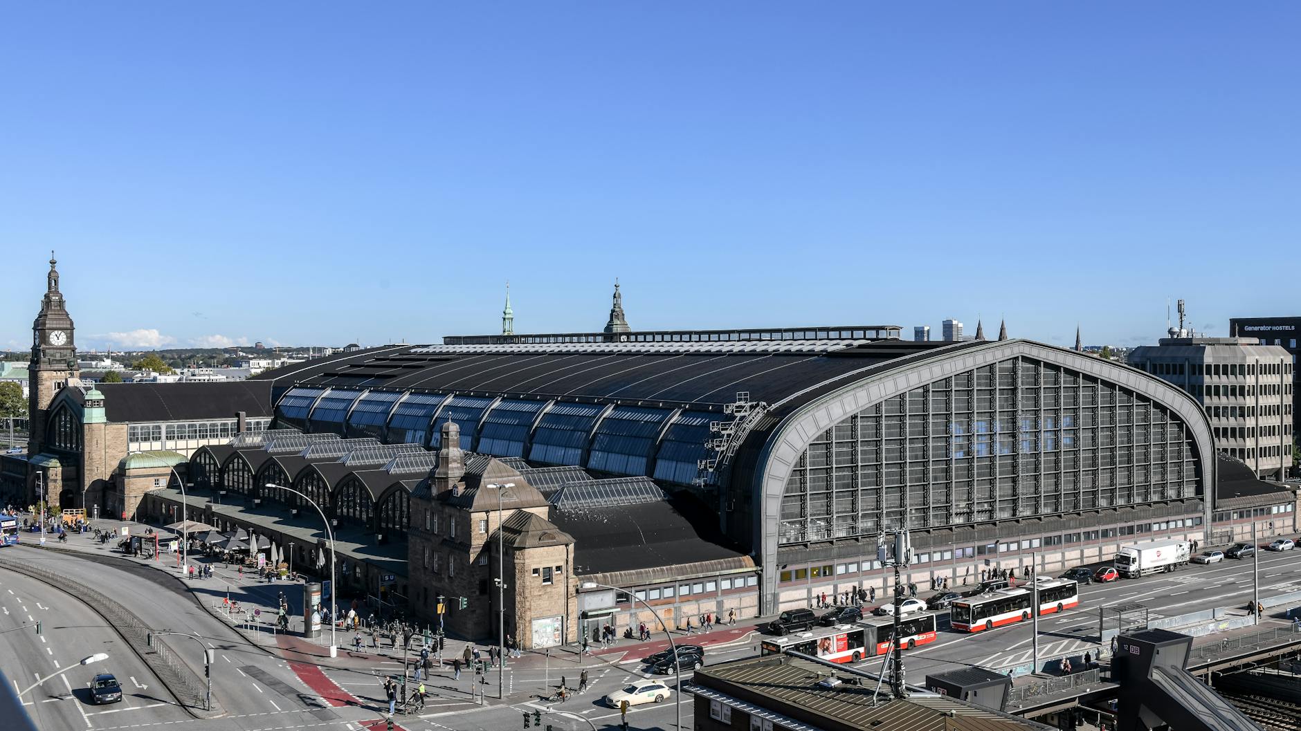 Bombendrohung Bremen Hauptbahnhof /code Illustration zu Bombendrohung Bremen Hauptbahnhof /code