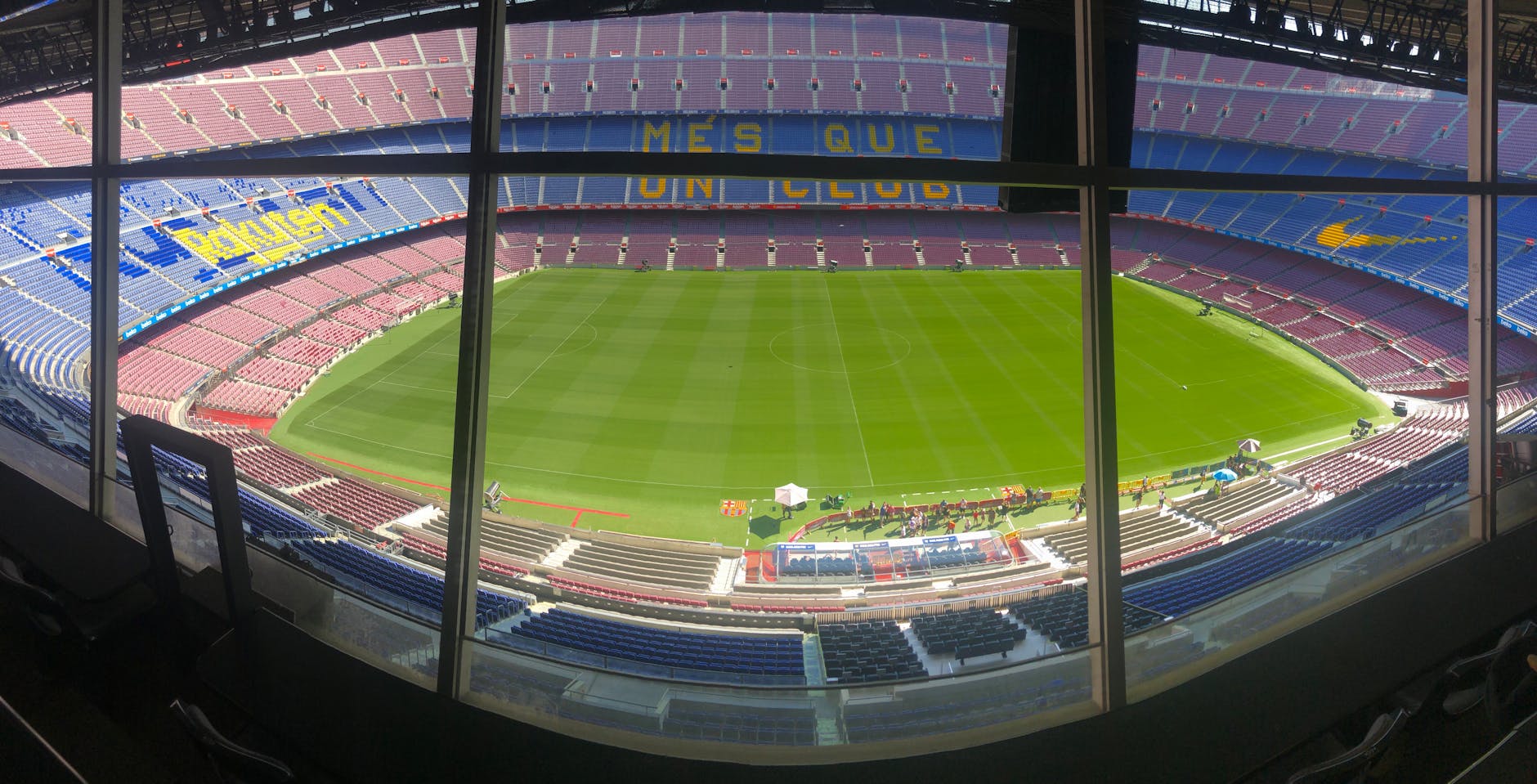 Detailansicht: FC Barcelona – Newcastle