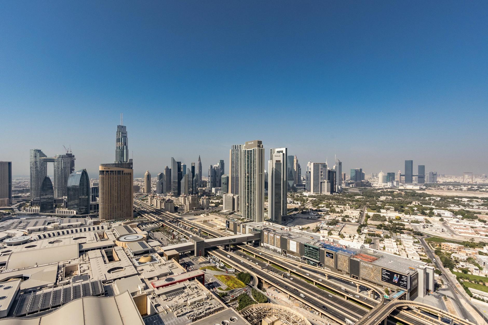 Illustration zu Flughafen Dubai Aktuell
