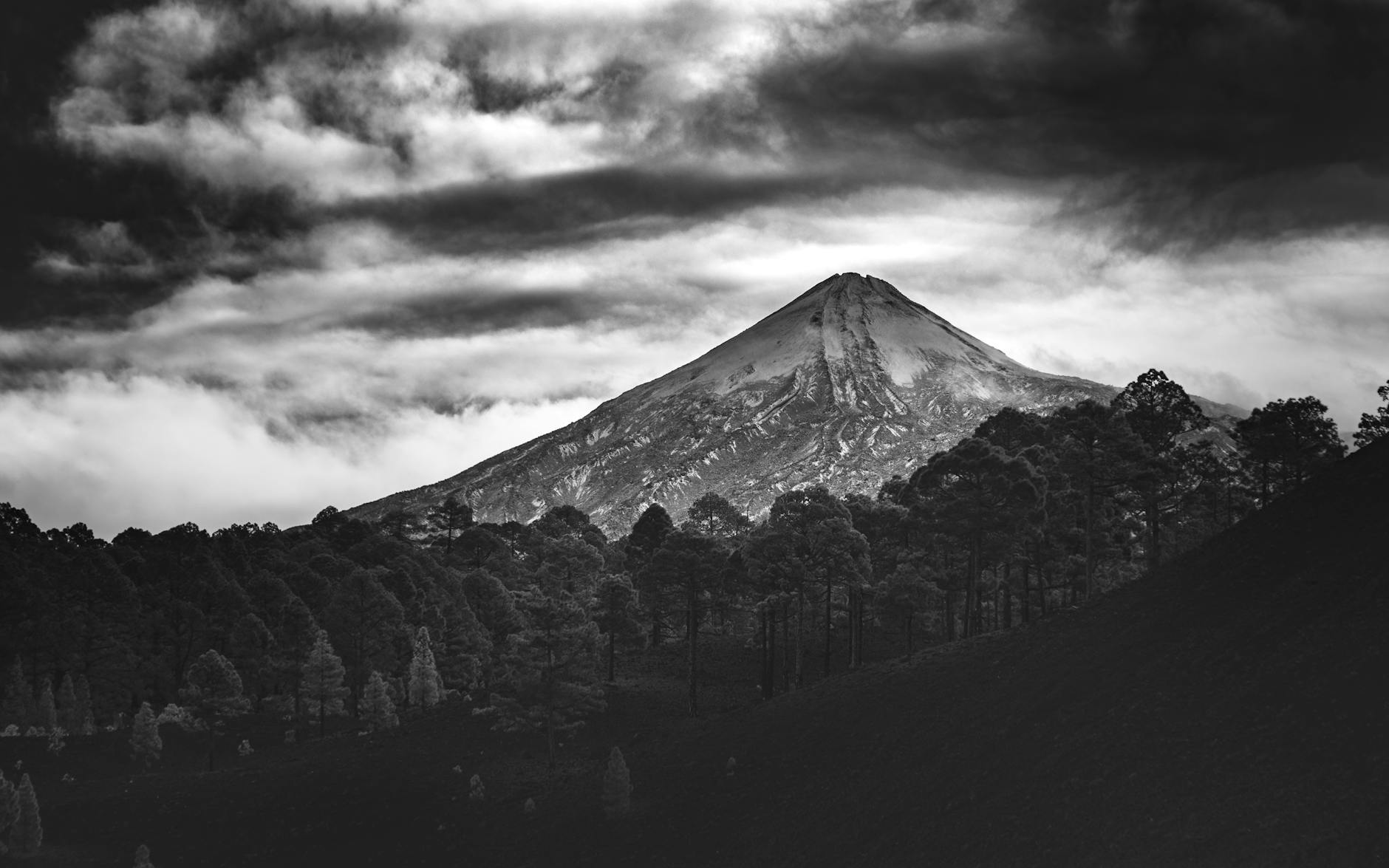 Teneriffa Teide Vulkanausbruch Symbolbild zum Thema Teneriffa Teide Vulkanausbruch