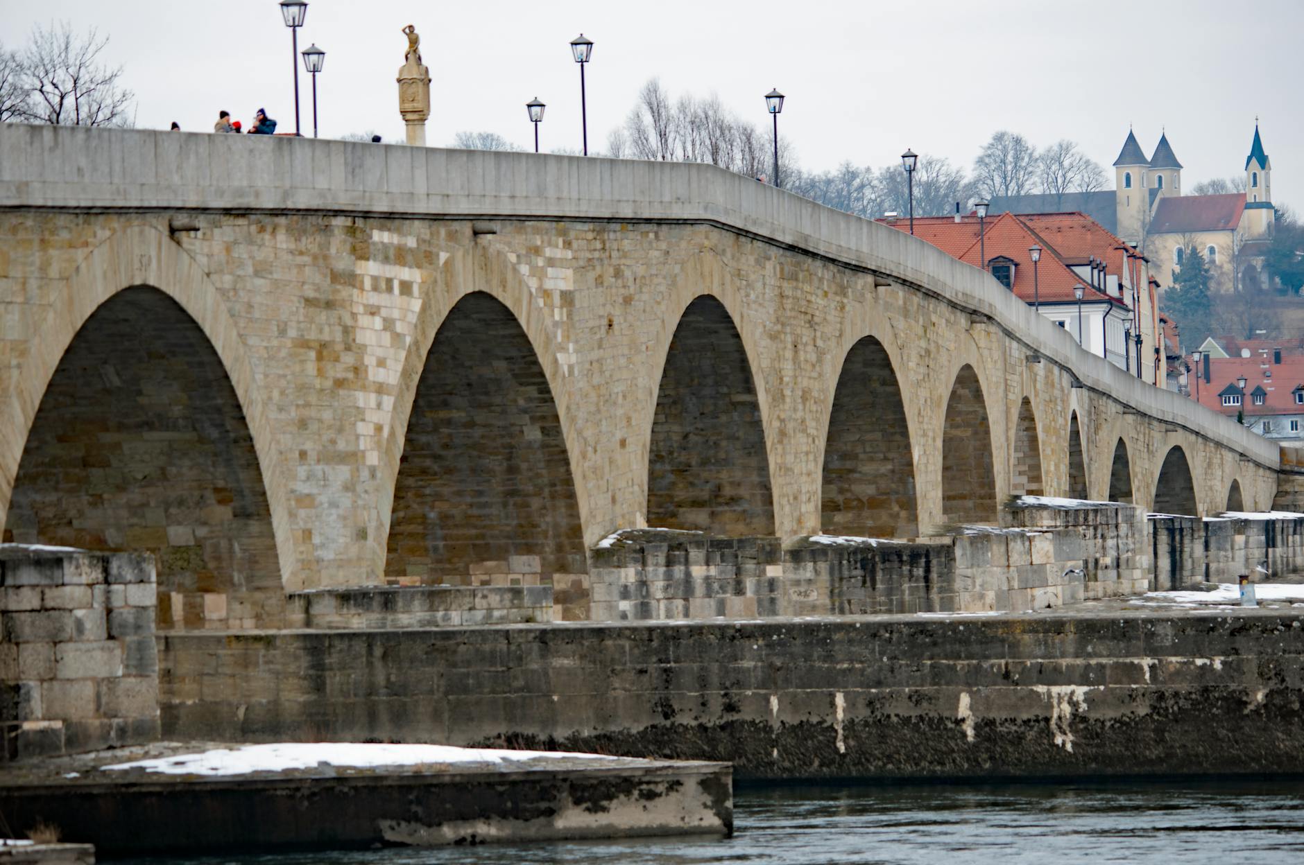 Verl – Jahn Regensburg Detailansicht: Verl – Jahn Regensburg