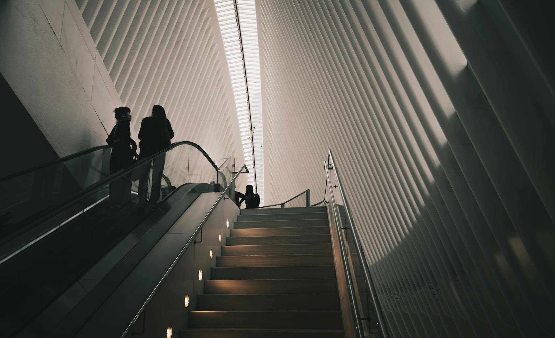 Aufzüge Fahrtreppen Detailansicht: Aufzüge Fahrtreppen