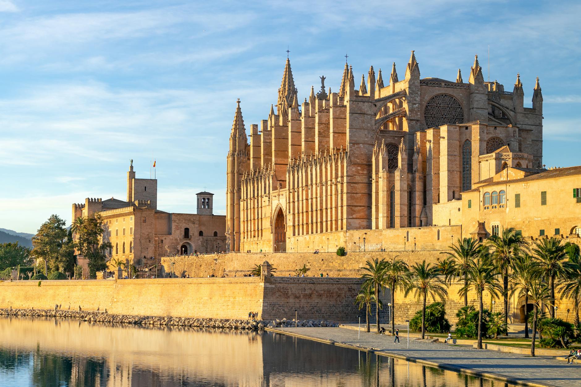 Bierkoenig Mallorca Illustration zu Bierkoenig Mallorca