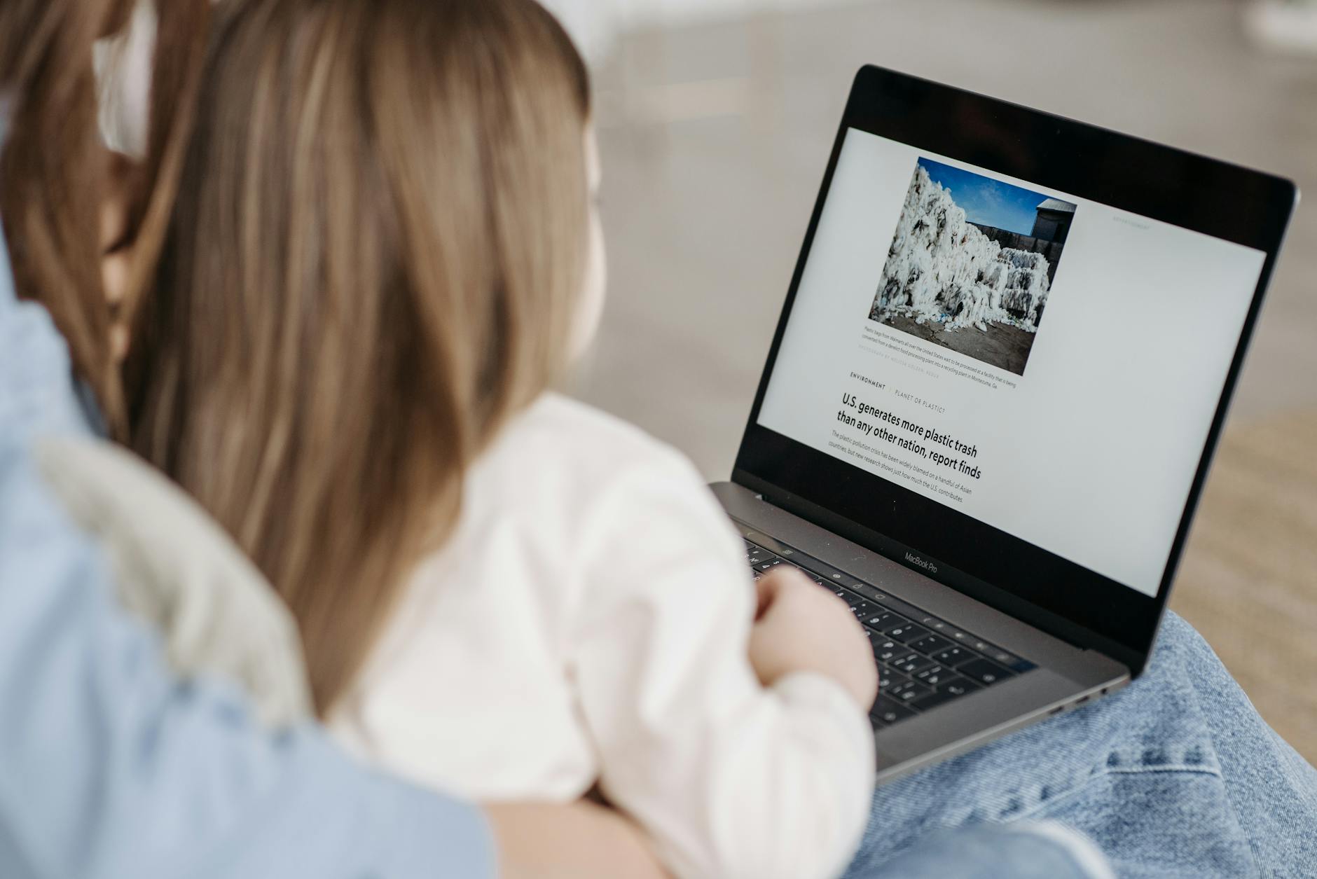 Detailansicht: Bildschirmkonsum Kleinkinder