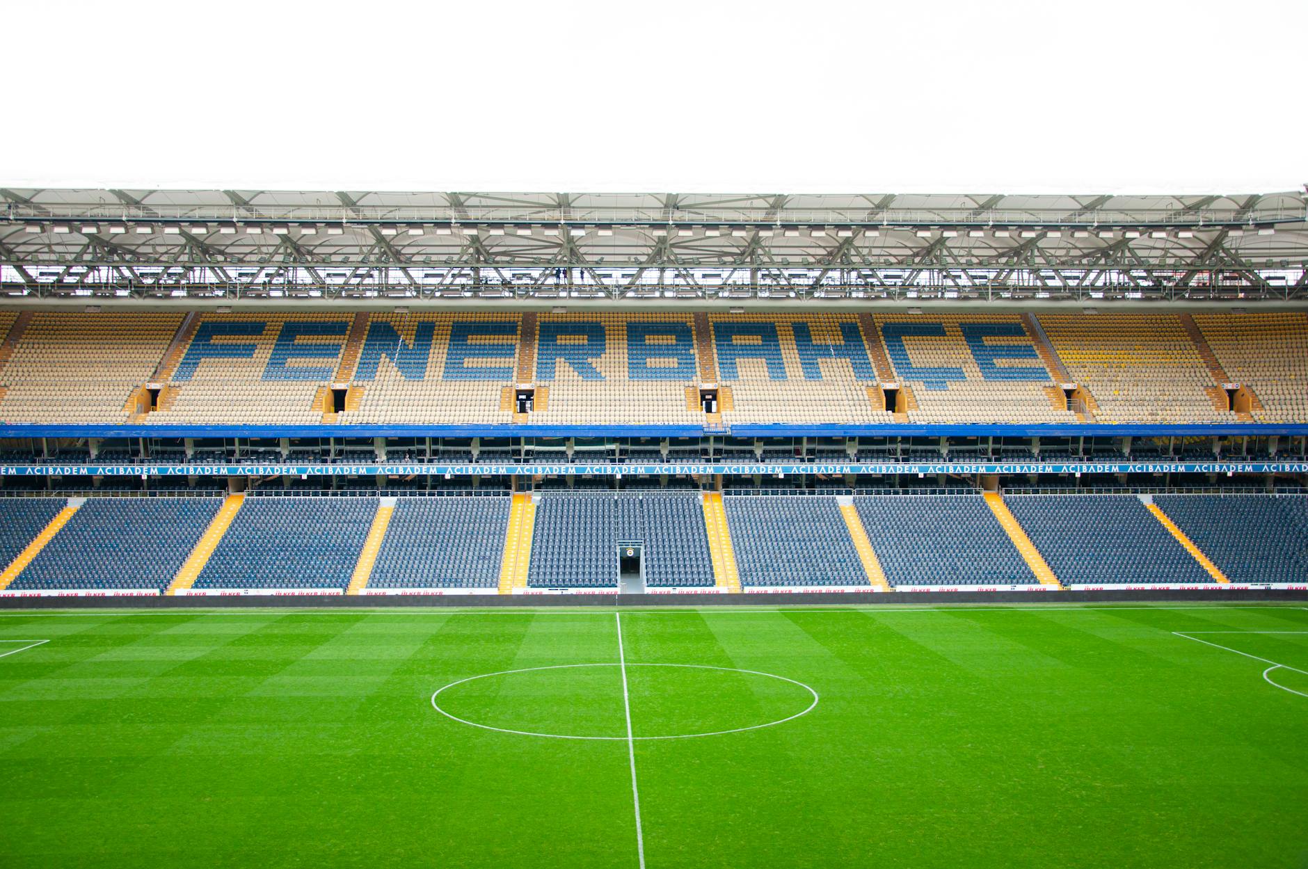 Conference League Symbolbild zum Thema Conference League