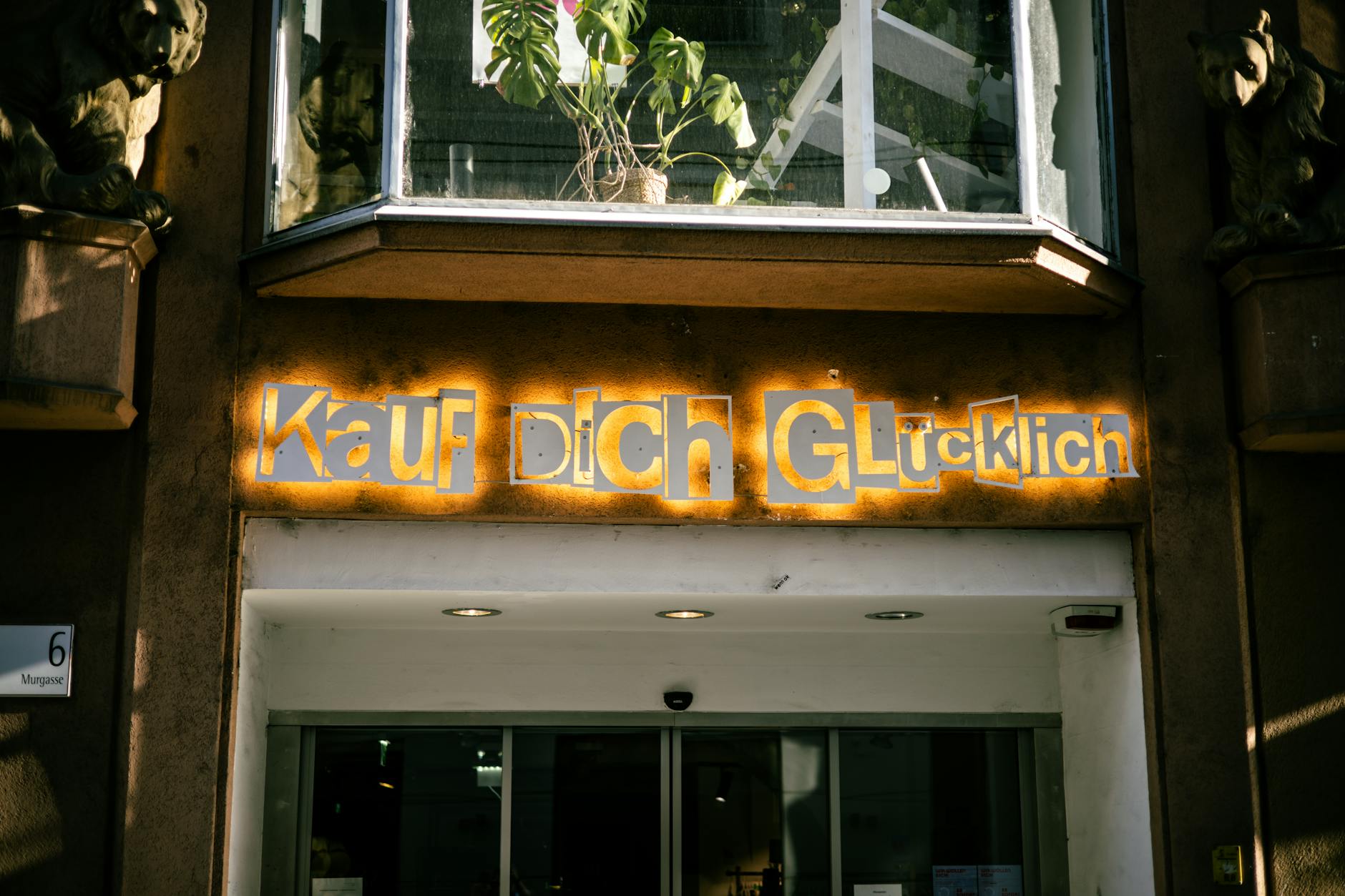 Detailansicht: Jugendklub Berlin Vergewaltigung
