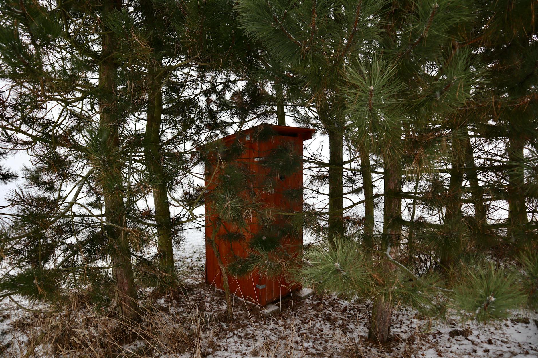 Symbolbild zum Thema Komposttoilette Garten