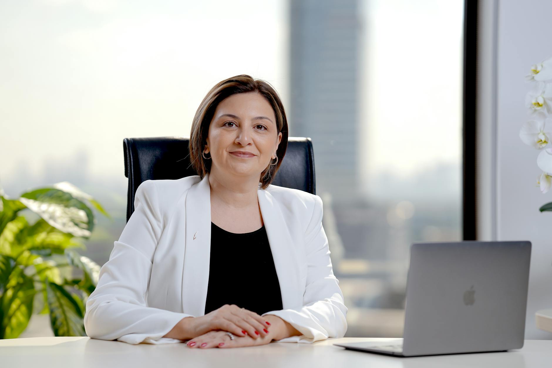 Nadia Fares Detailansicht: Nadia Fares