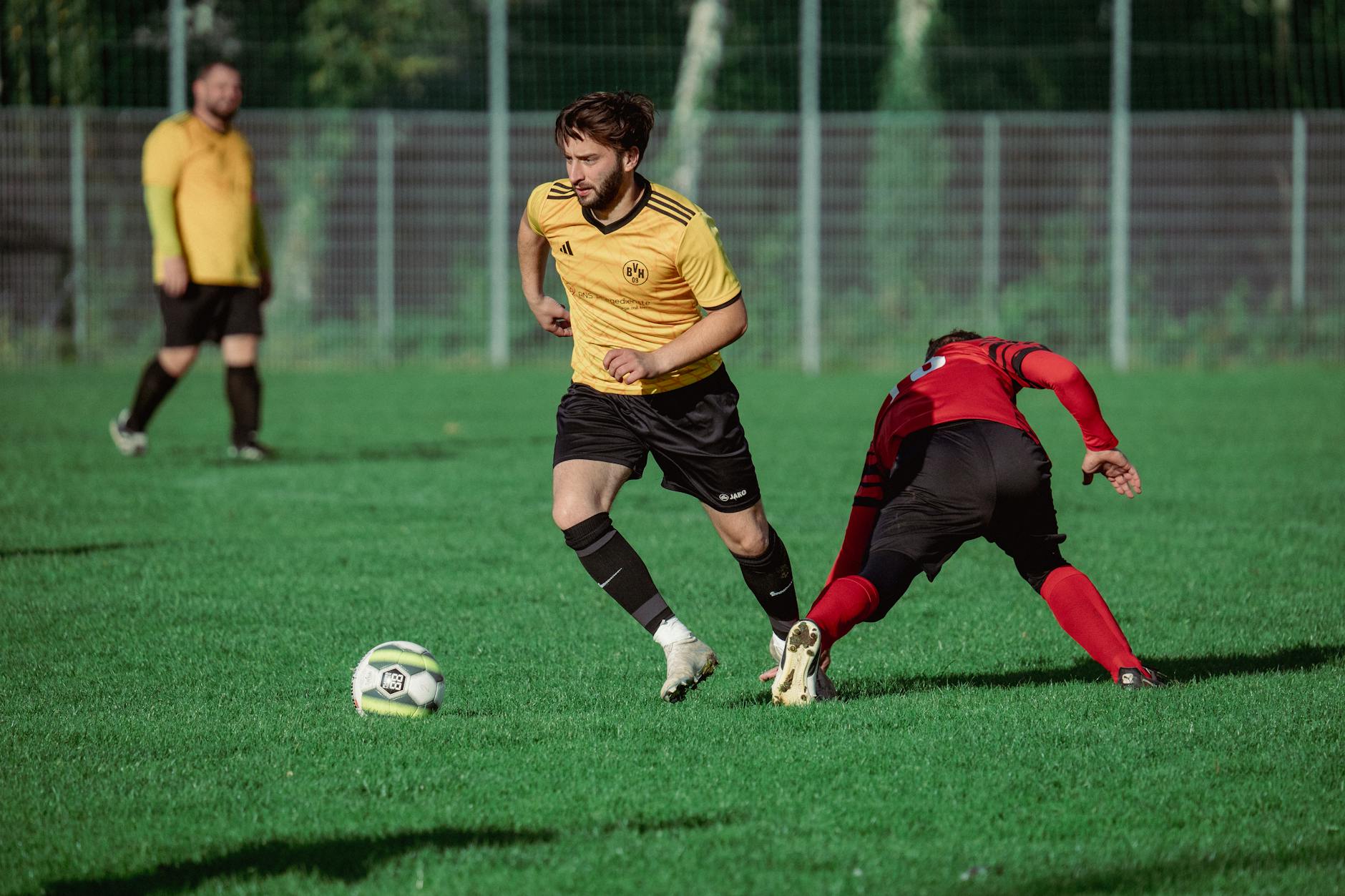 Nico Schlotterbeck BVB Illustration zu Nico Schlotterbeck BVB