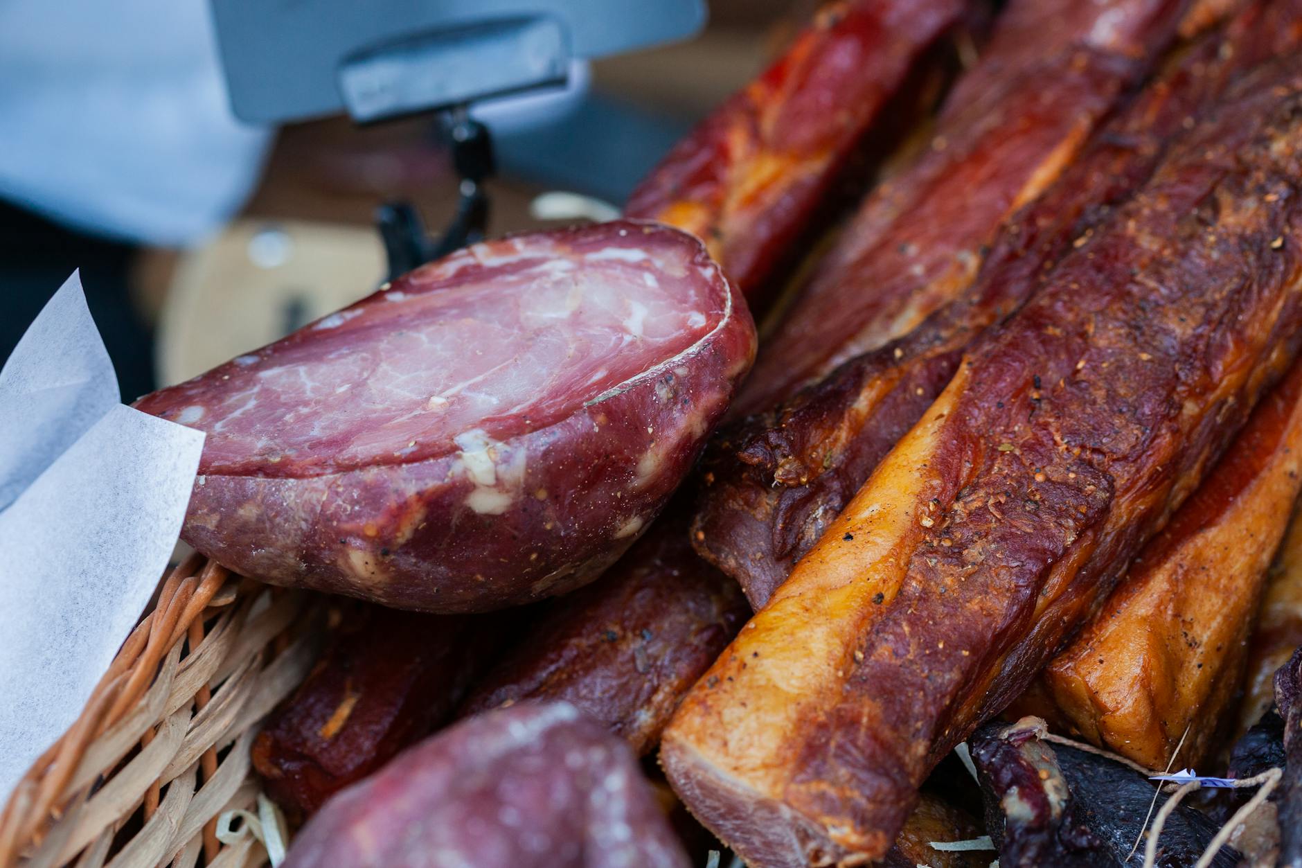 Wurst Salami Rueckruf Symbolbild zum Thema Wurst Salami Rueckruf