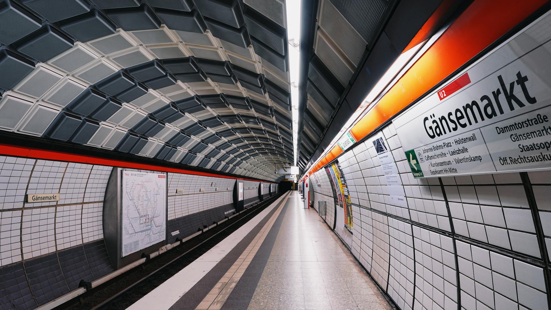 Bahn Illustration zu Bahn