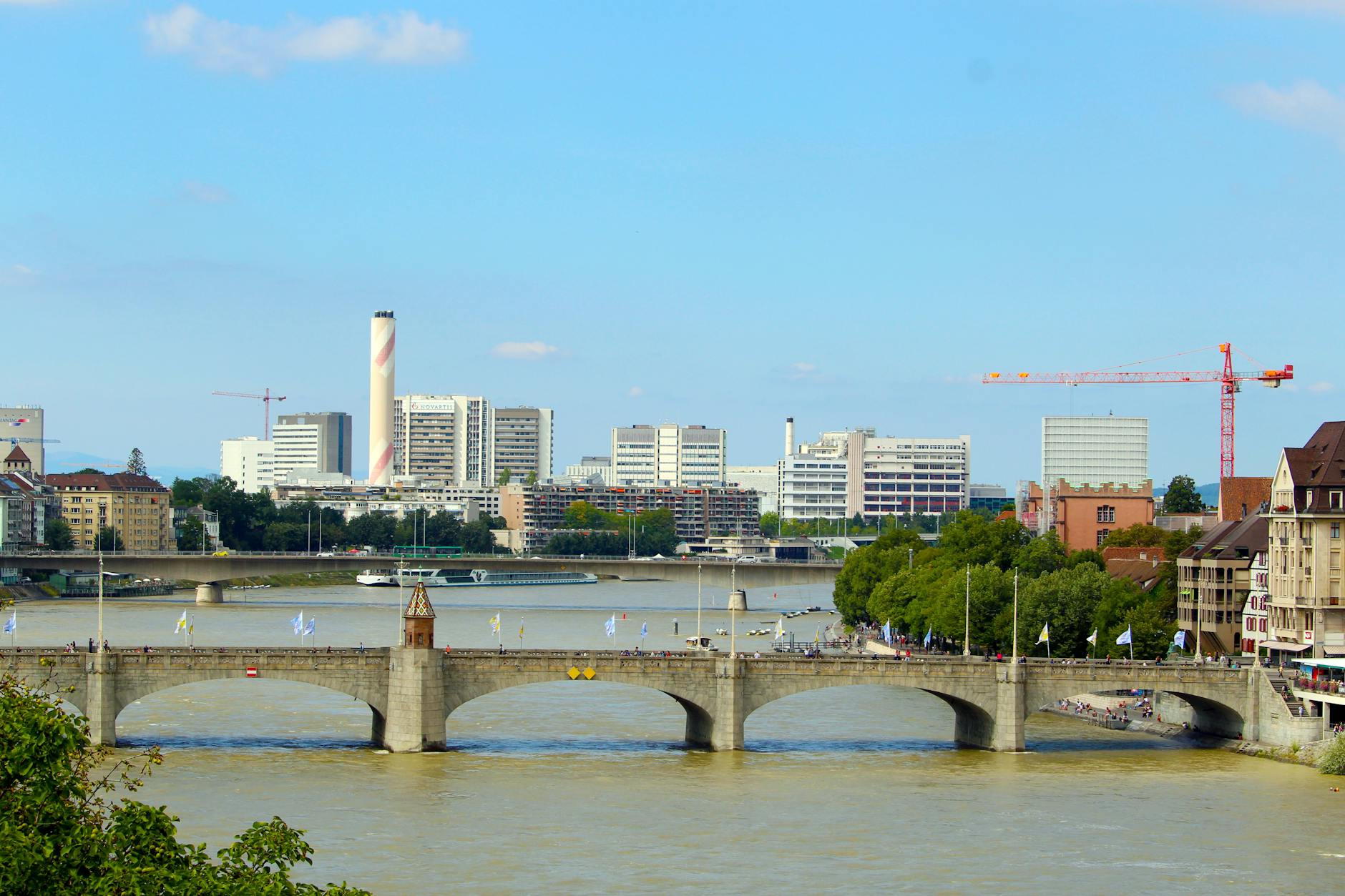 Basel-landschaft Symbolbild zum Thema Basel-landschaft