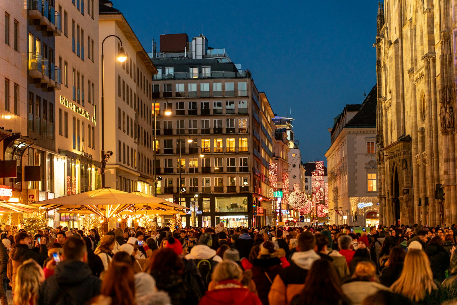 Bayern – Köln Symbolbild zum Thema Bayern – Köln