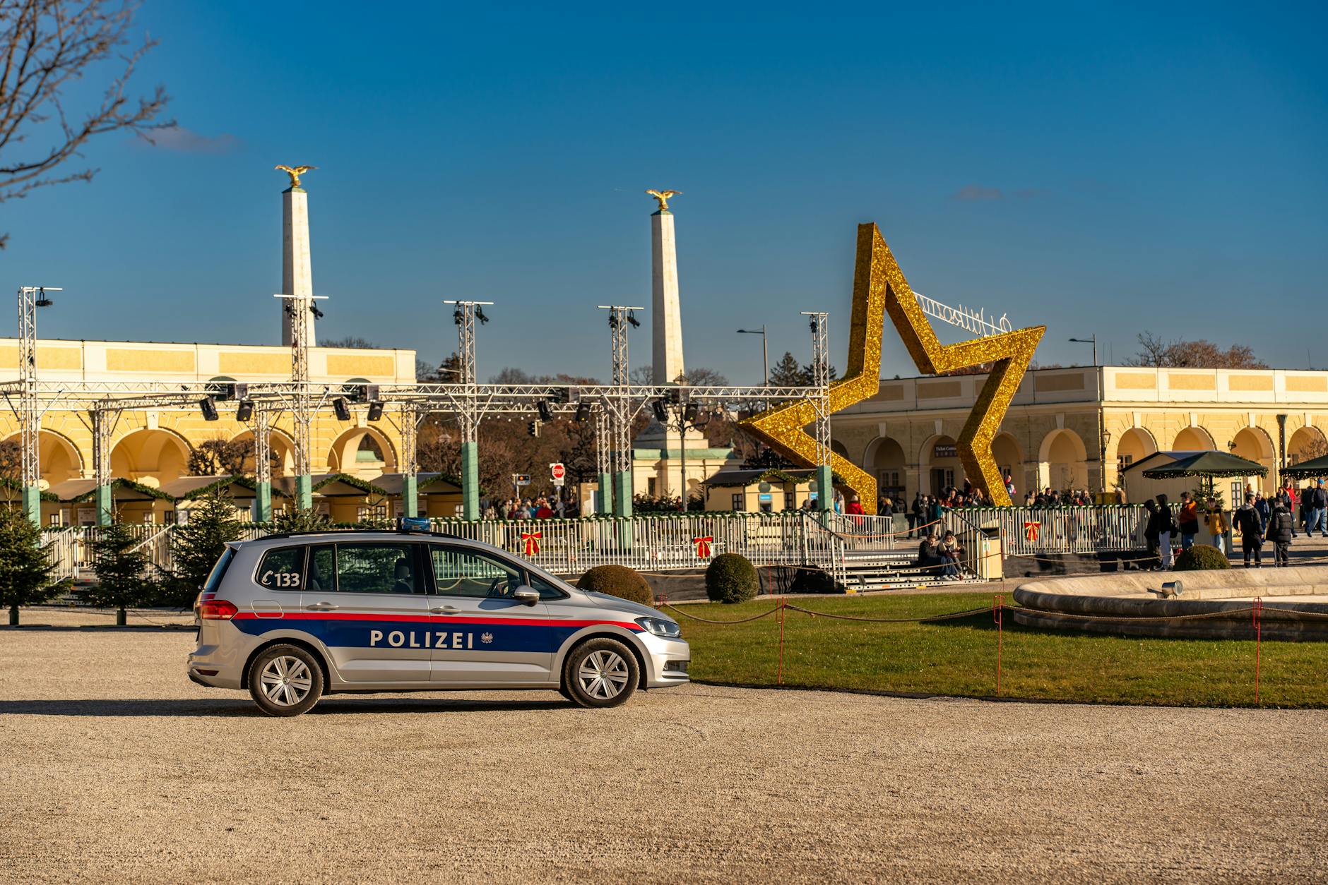 Die Rosenheim-cops Detailansicht: Die Rosenheim-cops