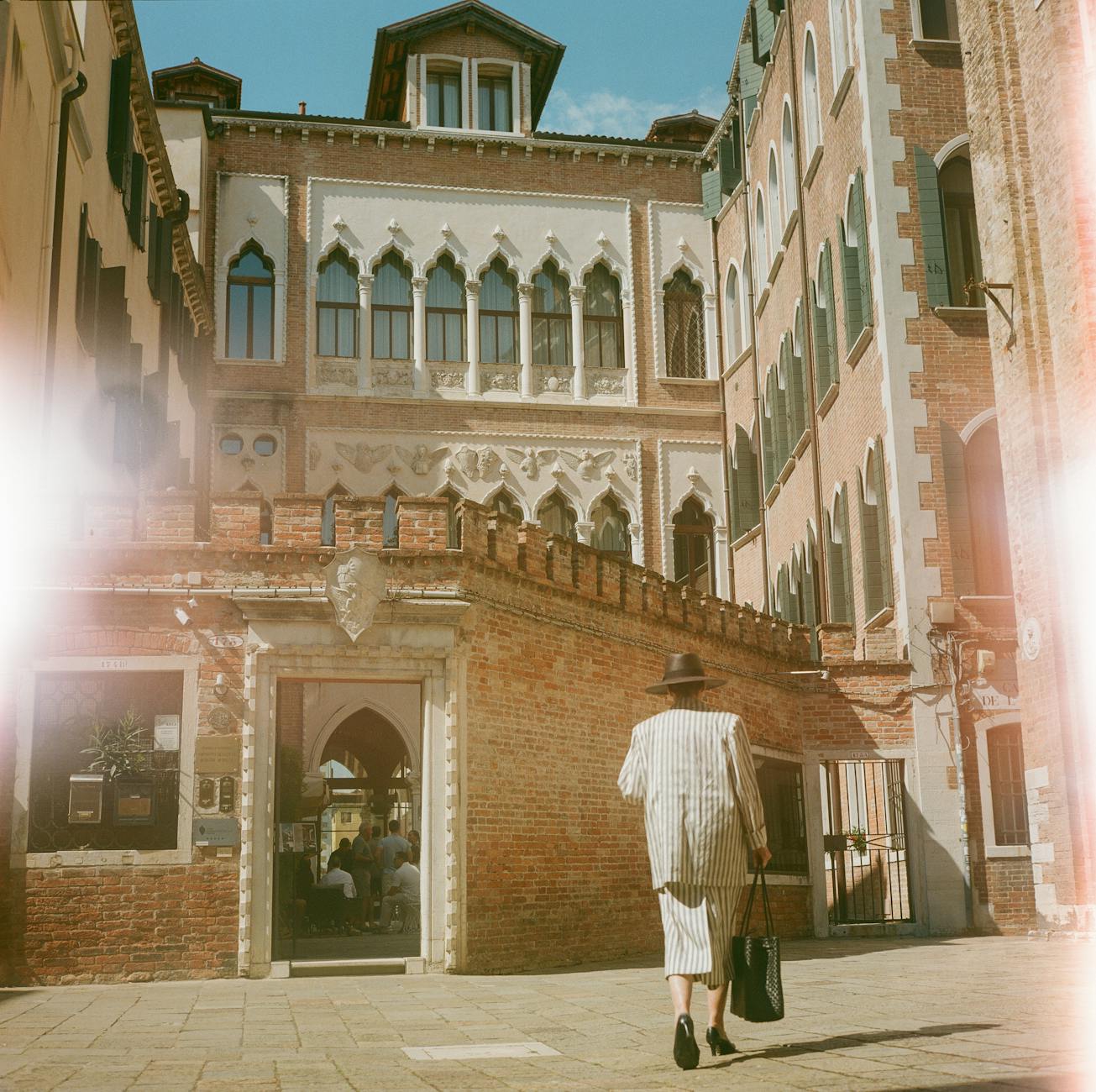 Florentina Holzinger Biennale Venedig Illustration zu Florentina Holzinger Biennale Venedig