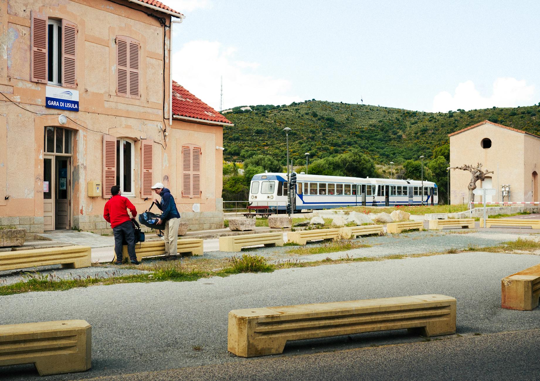Gare Ferroviaire Illustration zu Gare Ferroviaire