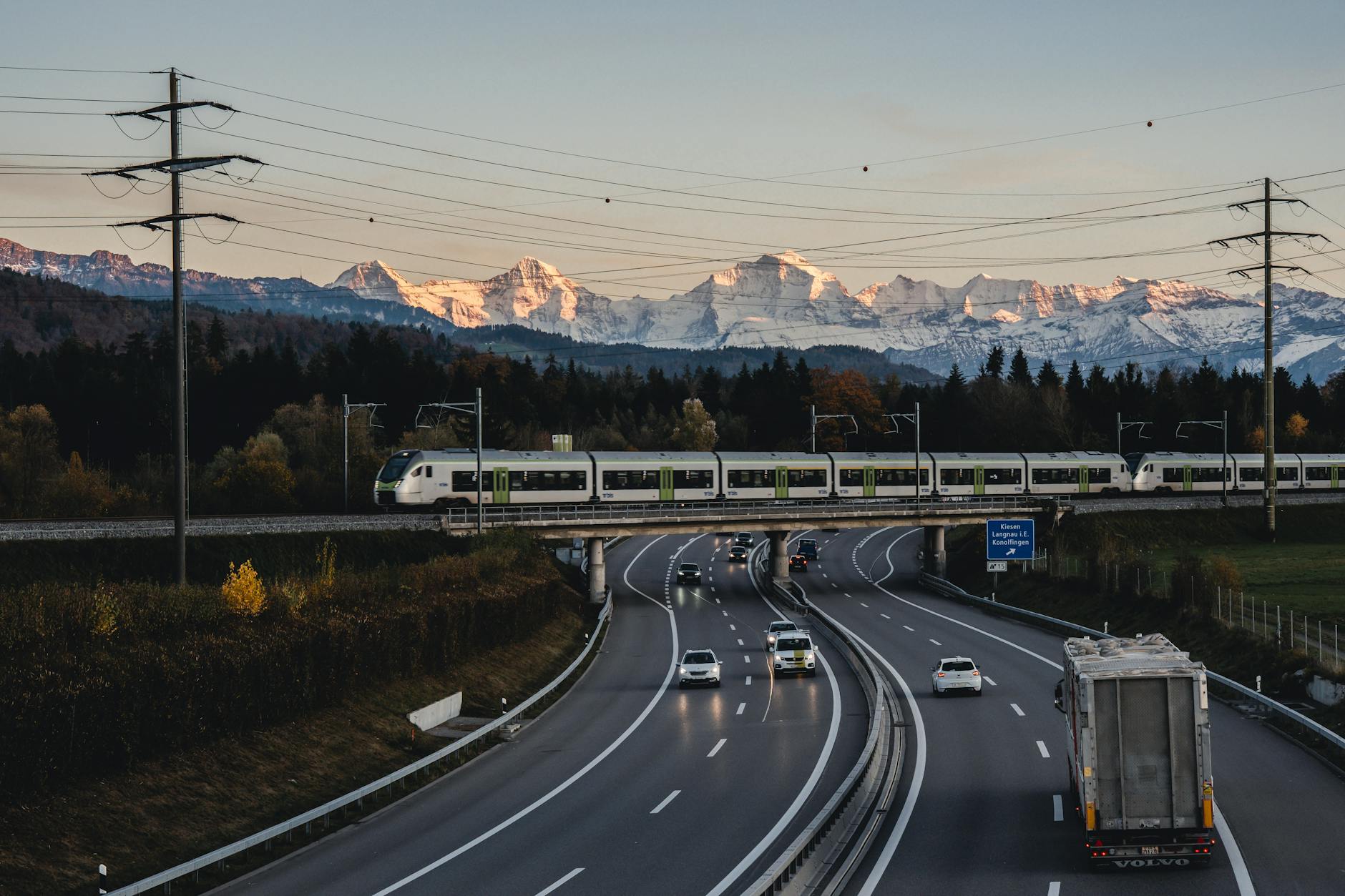 Illustration zu Schneefall Schweiz
