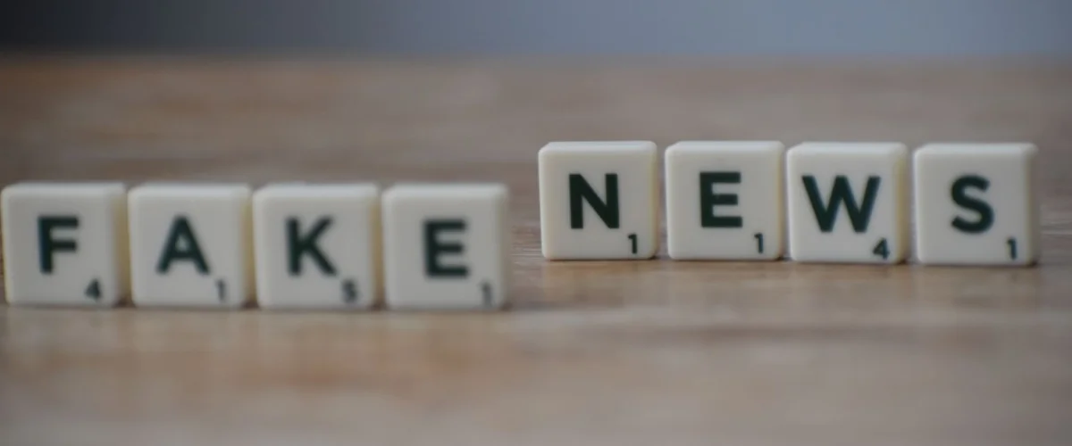 Fake News Tipps: Praktische Anleitung zum Erkennen und Handeln