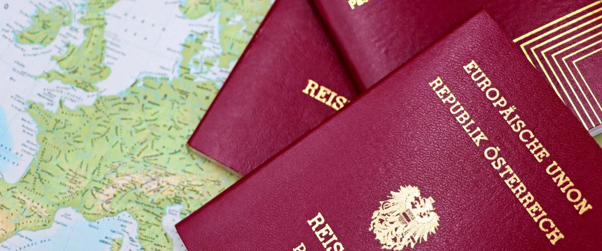 Auslandsüberweisung Anleitung: Eine detaillierte Übersicht über den Ablauf und die benötigten Informationen für internationale Geldtransfers.