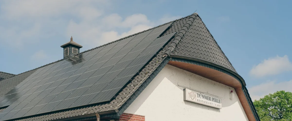 Klimaticket Dauer – Eine Nahaufnahme der Plastikkarte mit Österreich-Logo und Gültigkeitsangabe
